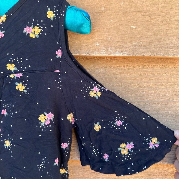Old Navy Cold Shoulder Floral Top Girls Size L 10/12 Black With Yellow & Pink Fl - Picture 9 of 10